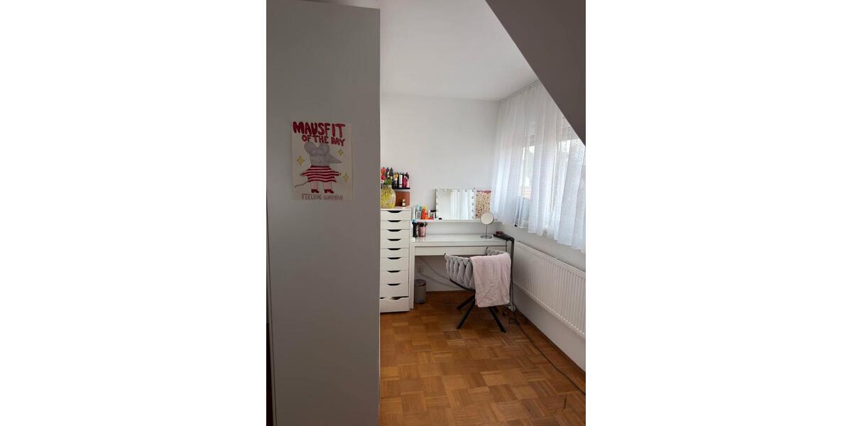 Dachgeschoßwohnung Hirschaid - 5 Zimmer, 160 m&sup2;, 460.000&euro; | Angebot:27271573