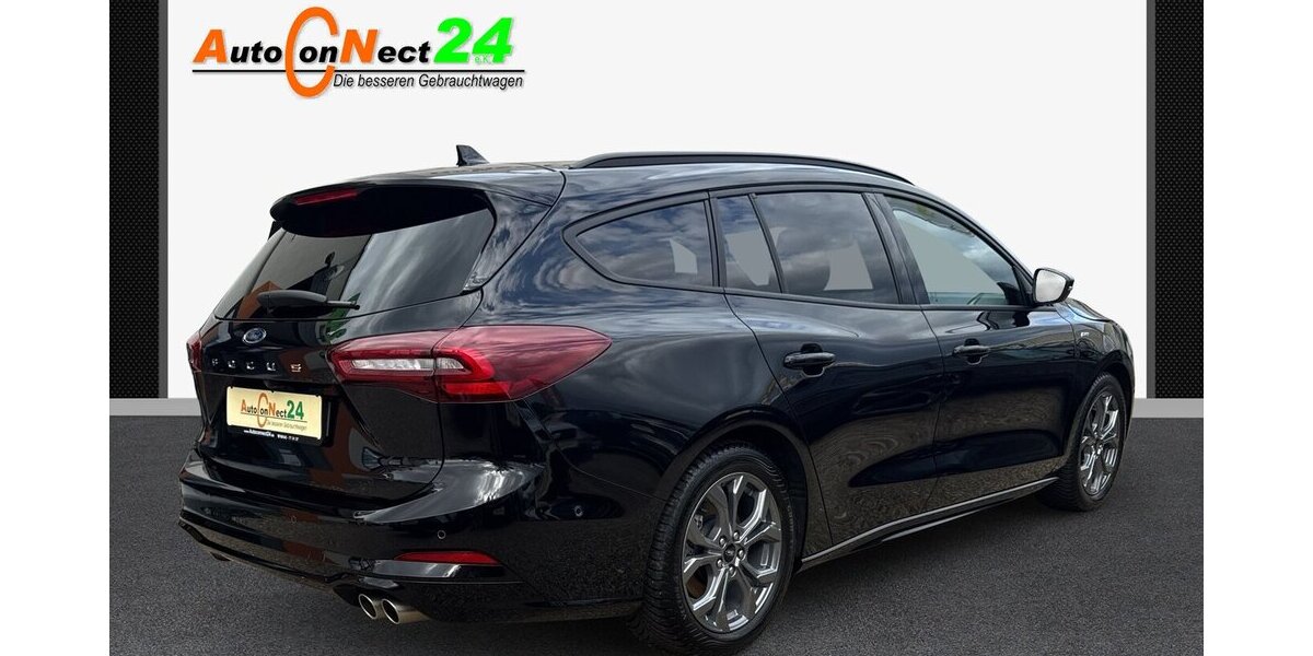 Ford Focus Turnier ST-Line X *AHK//Head-up/Navi/SHZG/PD 7.956 km 23.780 &euro; Bamberg 96052