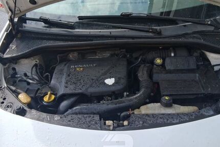 Renault Clio 236.000 km 700 &euro; Gerach 96161