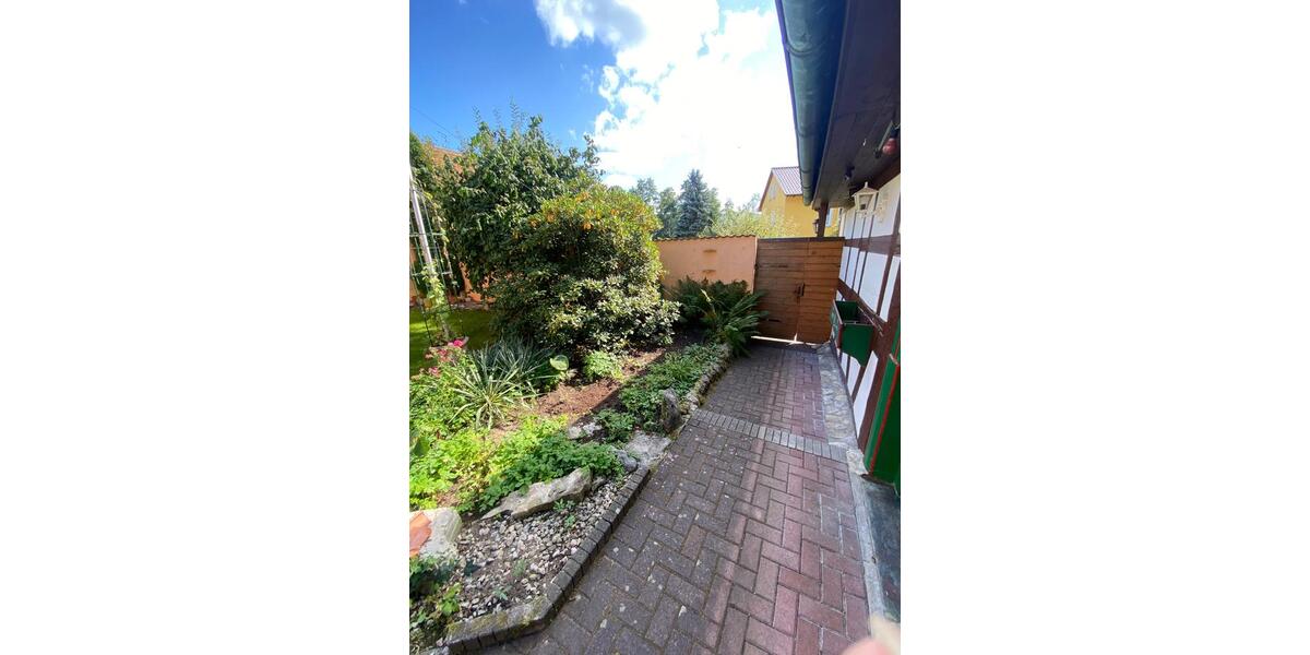 Einfamilienhaus Bamberg Am Bruderwald - 7 Zimmer, 145 m&sup2;, 349.000&euro; | Angebot:24878412