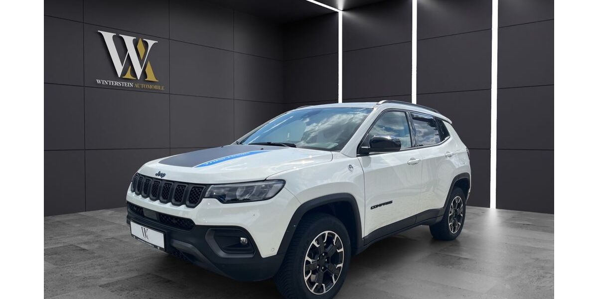 Jeep Compass 44.900 km 23.400 &euro; Strullendorf 96129