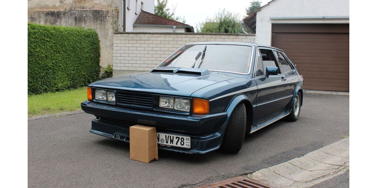 VW Scirocco 76.416 km 12.900 &euro; Ebern 96106