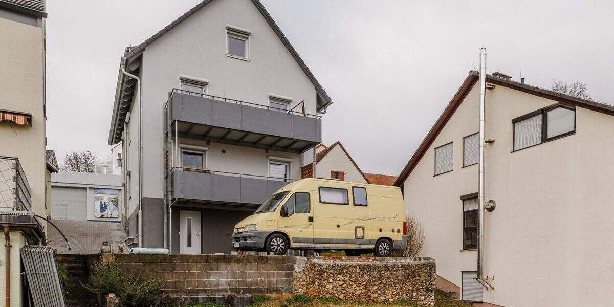 Mehrfamilienhaus, Wohnhaus Forchheim Reuth - 8 Zimmer, 191 m&sup2;, 900.000&euro; | Angebot:25692204