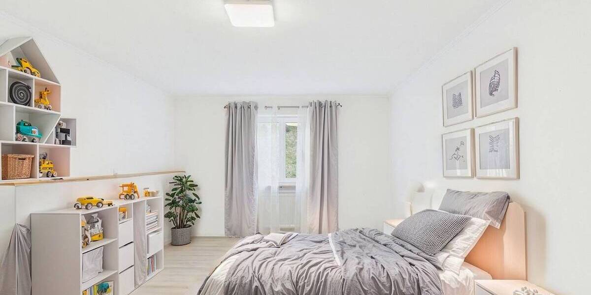 Einfamilienhaus Rentweinsdorf - 7 Zimmer, 218 m&sup2;, 495.000&euro; | Angebot:25696959