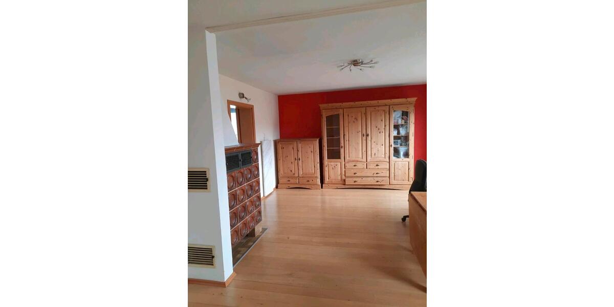 Mehrfamilienhaus, Wohnhaus Schlüsselfeld - 8 Zimmer, 195 m&sup2;, 450.000&euro; | Angebot:25868388