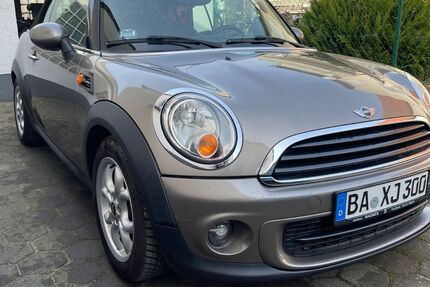 Mini One Cabrio 124.300 km 5.990 &euro; Strullendorf 96129