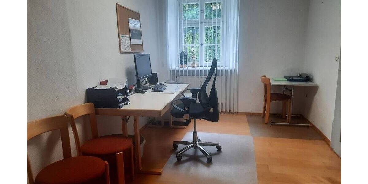 Mehrfamilienhaus, Wohnhaus Schlüsselfeld Aschbach - 9 Zimmer, 273 m&sup2;, 265.000&euro; | Angebot:25678474