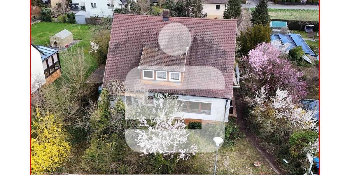 Einfamilienhaus Forchheim - 7 Zimmer, 135 m&sup2;, 417.000&euro; | Angebot:26190019