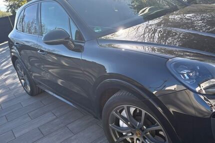 Porsche Cayenne 135.000 km 52.300 &euro; Bamberg 96047