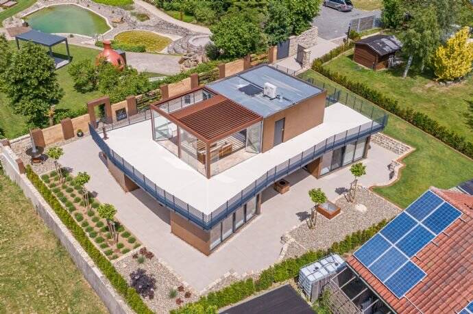 Gewerbeobjekt Ebensfeld - 1 Zimmer, 13 m&sup2;, 450&euro; | Angebot:25726401