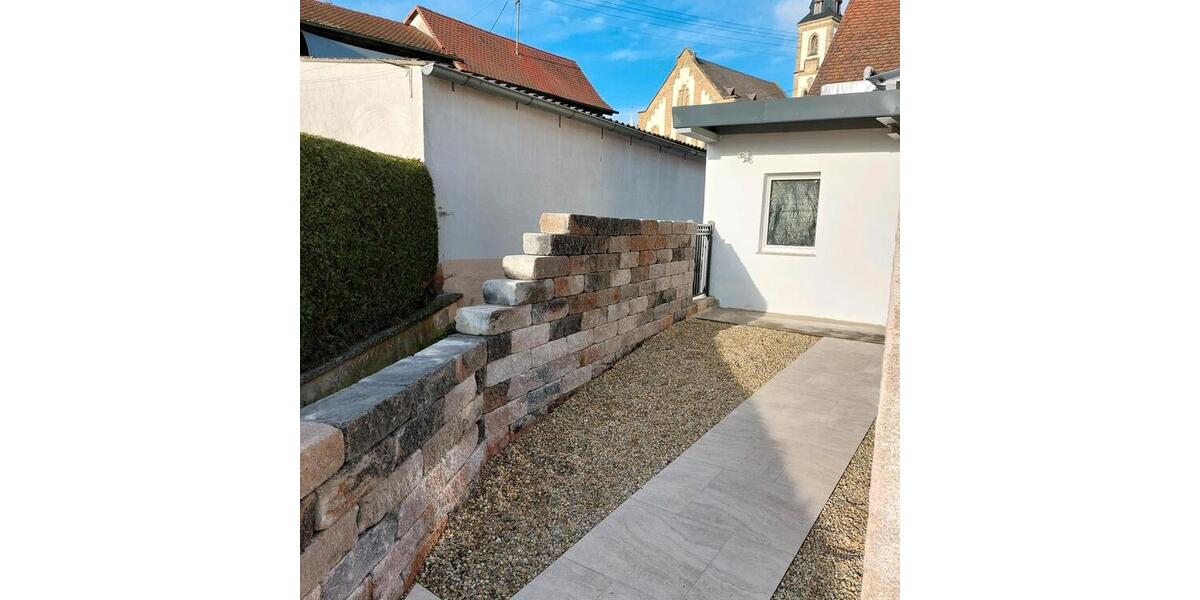 Hochparterre Hallerndorf - 2 Zimmer, 90 m&sup2;, 950&euro; | Angebot:25931426