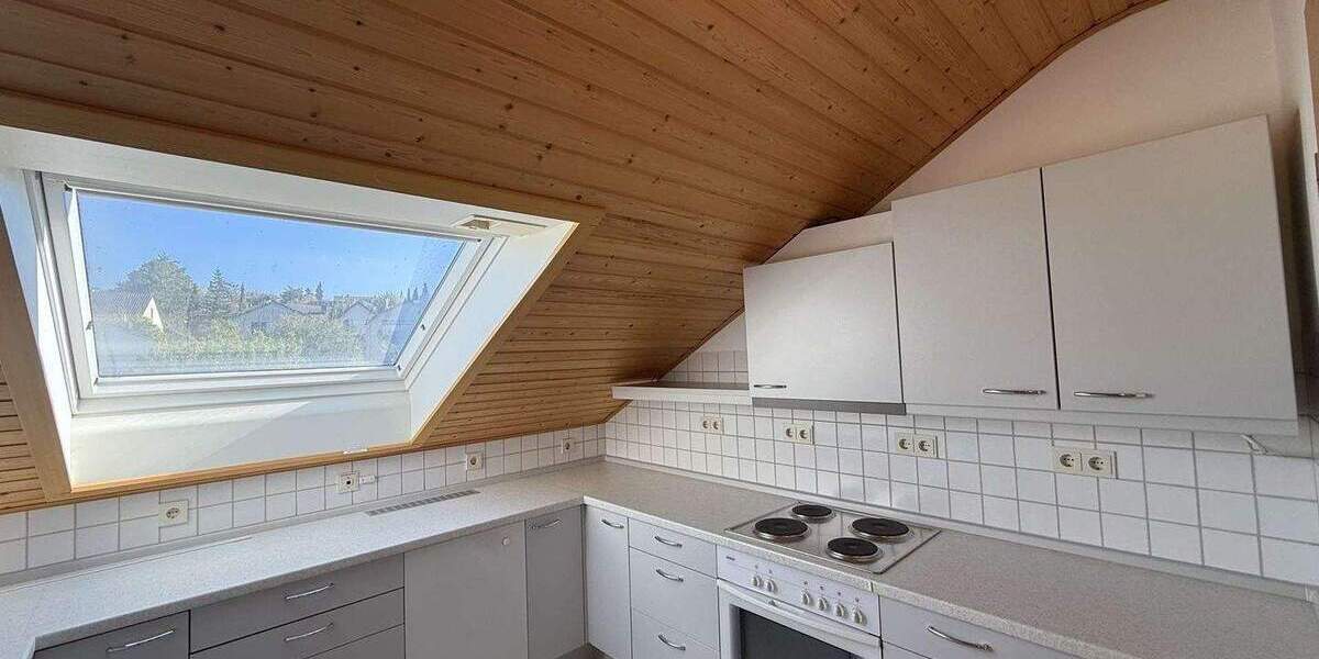 Mehrfamilienhaus, Wohnhaus Memmelsdorf - 9 Zimmer, 186 m&sup2;, 640.000&euro; | Angebot:25695315