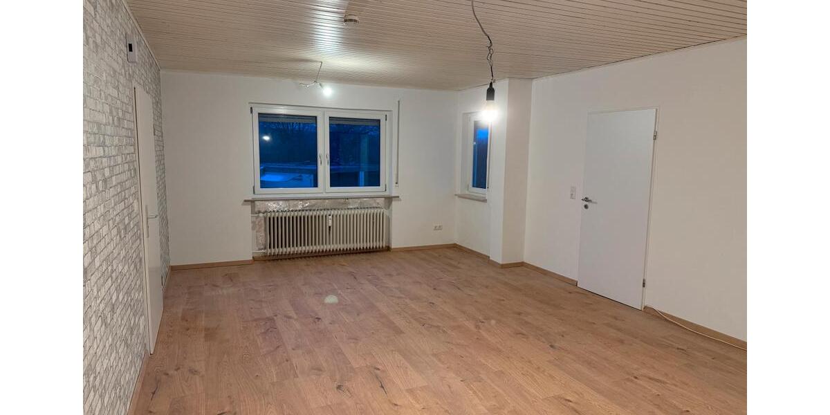 Etagenwohnung Itzgrund - 4 Zimmer, 110 m&sup2;, 790&euro; | Angebot:26640890