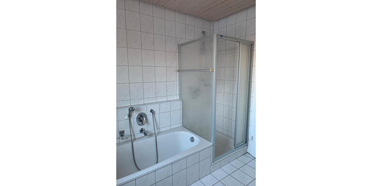 Erdgeschoßwohnung Schlüsselfeld - 3 Zimmer, 93 m&sup2;, 320.000&euro; | Angebot:26665854