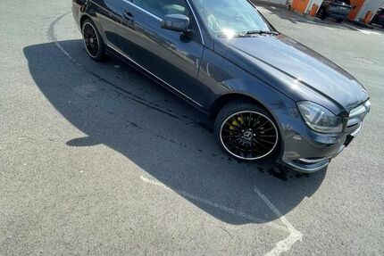 Mercedes-Benz C 220 244.444 km 5.999 &euro; Forchheim 91301