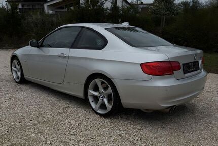 BMW 330 163.384 km 12.999 &euro; Rattelsdorf 96179
