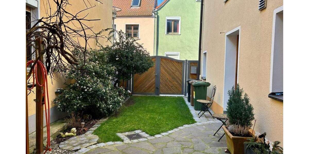 Einfamilienhaus Höchstadt - 6 Zimmer, 173 m&sup2;, 349.000&euro; | Angebot:25671209