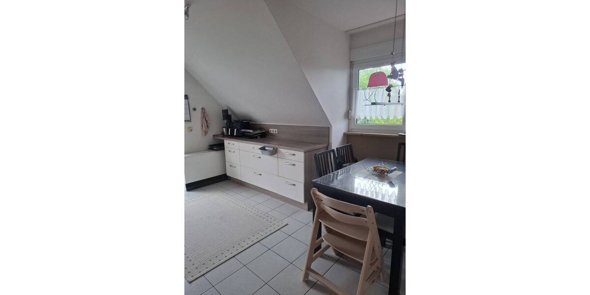 Etagenwohnung Bad Staffelstein Unterzettlitz - 4 Zimmer, 82 m&sup2;, 595&euro; | Angebot:26930215