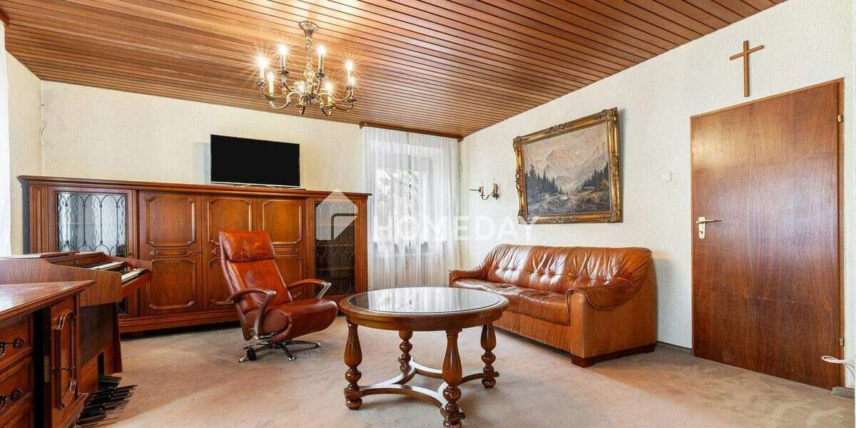 Mehrfamilienhaus, Wohnhaus Bamberg Gereuth - 7 Zimmer, 266 m&sup2;, 650.000&euro; | Angebot:25737534