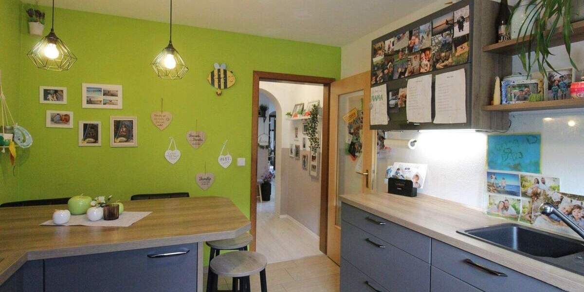 Einfamilienhaus Pretzfeld Urspring - 4 Zimmer, 143 m&sup2;, 399.000&euro; | Angebot:25685607