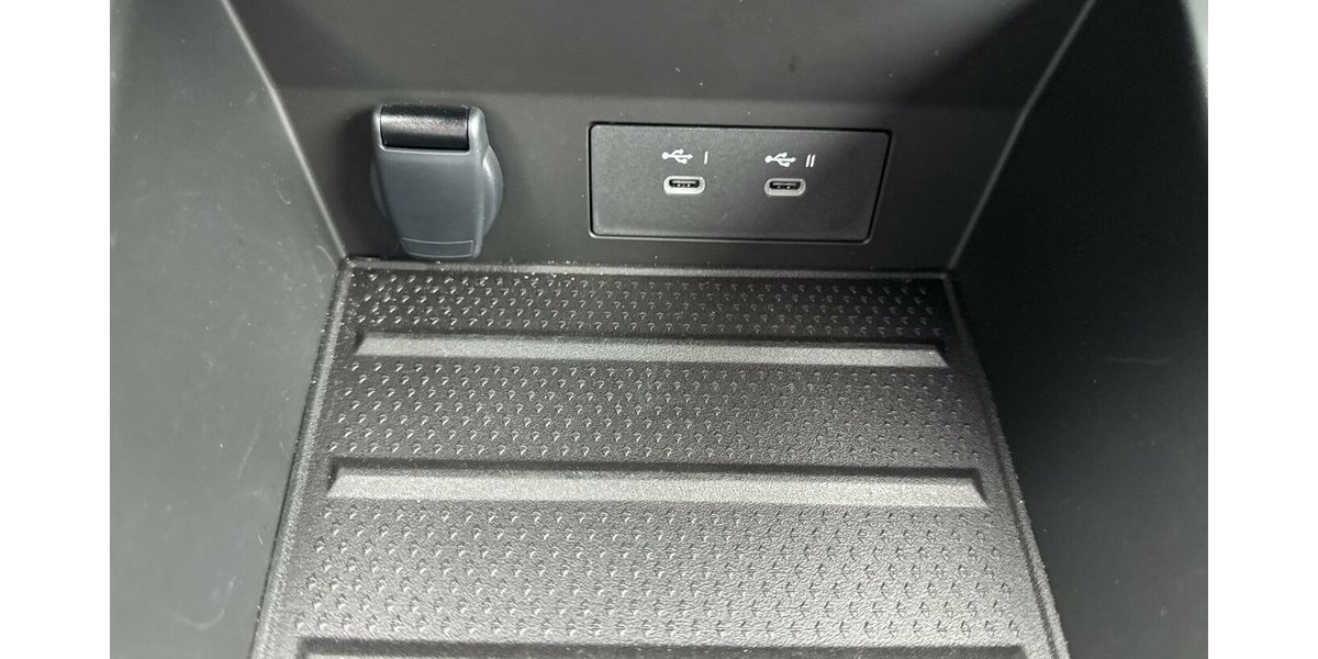 Renault Captur Techno 1.3 TCE EDC-Automatik *Kamera/Navi-A 6.685 km 24.980 &euro; Bamberg 96052