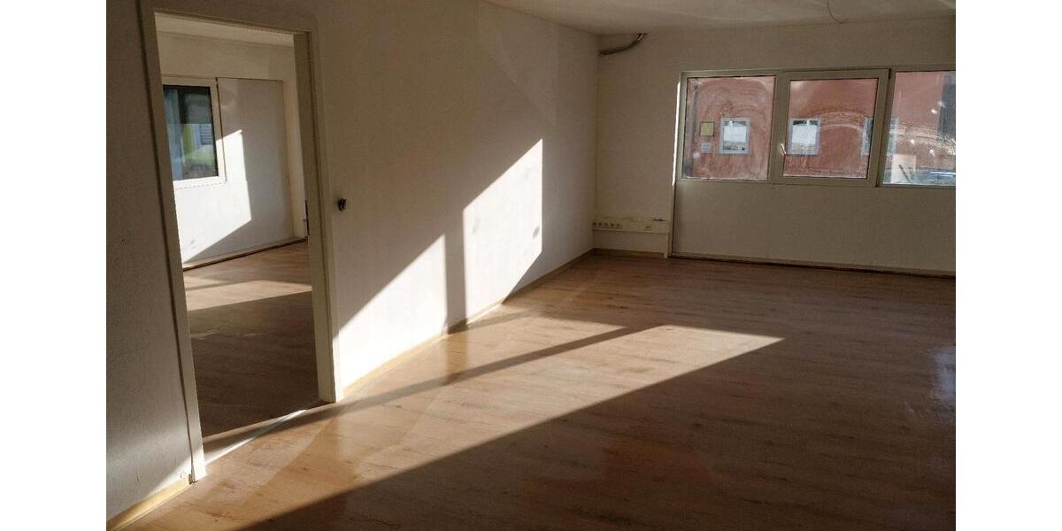 Erdgeschoßwohnung Heiligenstadt in Oberfranken - 5 Zimmer, 141 m&sup2;, 799&euro; | Angebot:25926244