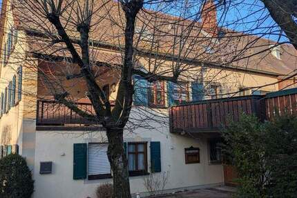 Haus Hallerndorf Pautzfeld - 9 Zimmer, 163 m&sup2;, 392.000&euro; | Angebot:25670080