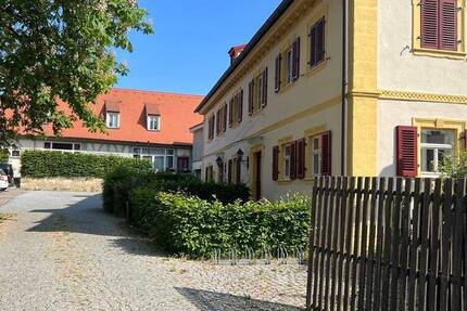 Haus Stegaurach Waizendorf - 7 Zimmer, 176 m&sup2;, 527.000&euro; | Angebot:25773877