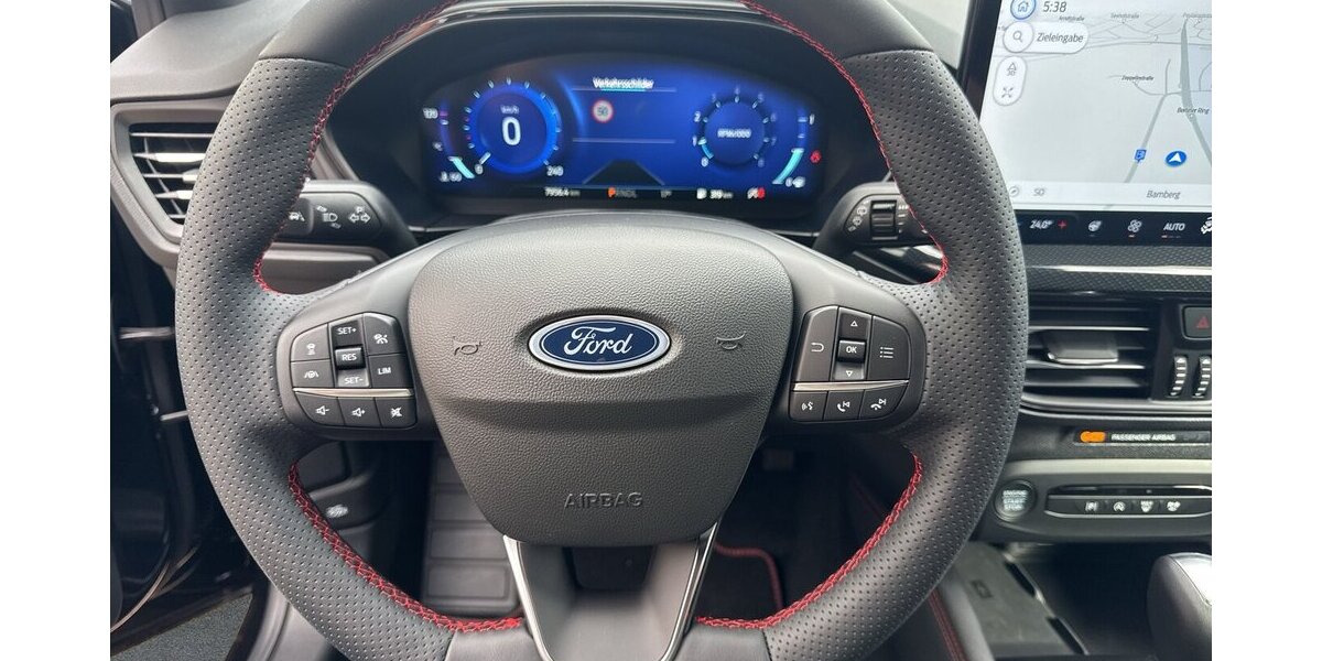 Ford Focus Turnier ST-Line X *AHK//Head-up/Navi/SHZG/PD 7.956 km 23.780 &euro; Bamberg 96052