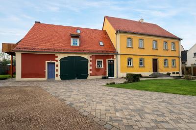 DENKMALGESCHÜTZTE OASE MIT 4 WOHNEINHEITEN - Haus Burgebrach | Angebot:26760153
