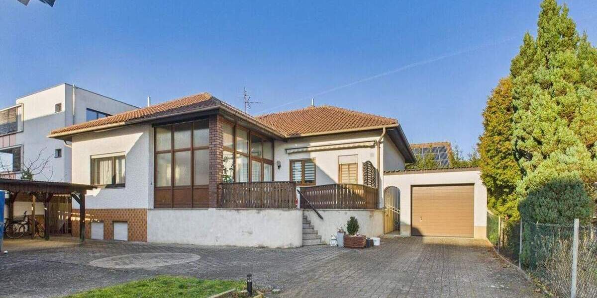 Bungalow Strullendorf - 6 Zimmer, 152 m&sup2;, 438.000&euro; | Angebot:25696981