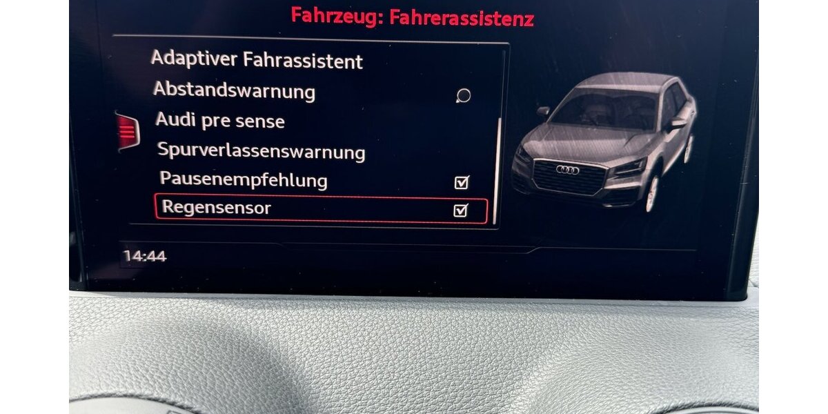 Audi Q2 35 TFSI advanced *LED/Navi-App/Kamera/virt.CP/S 2.158 km 27.790 &euro; Bamberg 96052