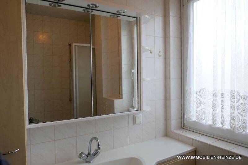 Mehrfamilienhaus, Wohnhaus Bamberg Gereuth - 5 Zimmer, 111 m&sup2;, 360.000&euro; | Angebot:26160282