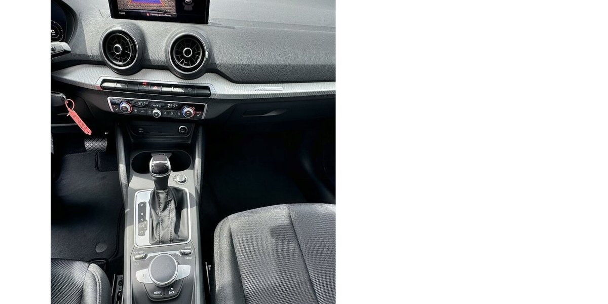 Audi Q2 35 TFSI advanced *LED/Navi-App/Kamera/virt.CP/S 2.158 km 27.790 &euro; Bamberg 96052