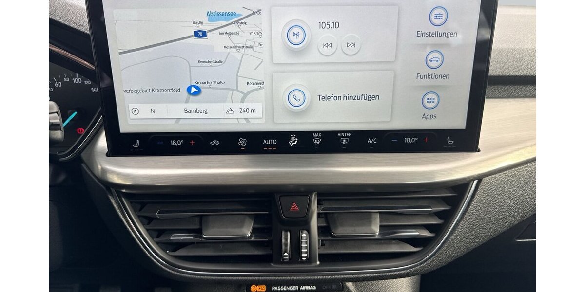 Ford Focus Titanium *Navi/SHZG/LED/TPMT/PDC/1.HD* 31.452 km 16.990 &euro; Bamberg 96052