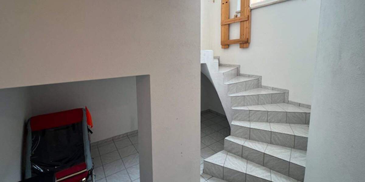 Einfamilienhaus Sand a.Main - 1 Zimmer, 260 m&sup2;, 390.000&euro; | Angebot:25729213