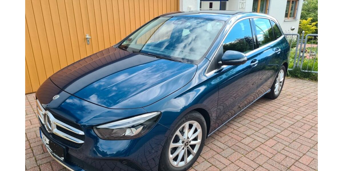 Mercedes-Benz B 220 119.900 km 18.700 &euro; Röttenbach 91341