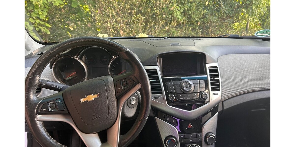 Chevrolet Cruze 292.000 km 2.300 &euro; Strullendorf 96129