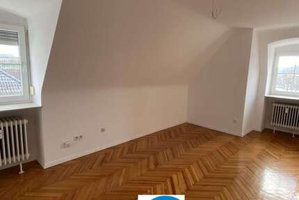 Wohnung Forchheim - 3 Zimmer, 71 m&sup2;, 820&euro; | Angebot:25657297