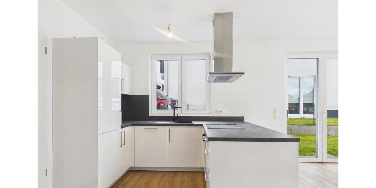 Doppelhaushälfte Gundelsheim - 5 Zimmer, 172 m&sup2;, 2.165&euro; | Angebot:25900166