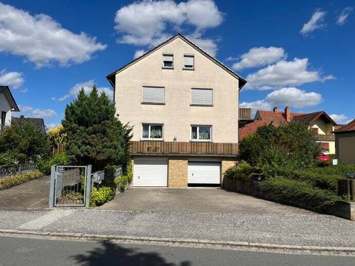 Mehrfamilienhaus, Wohnhaus Pettstadt - 9 Zimmer, 449.500&euro; | Angebot:25670492