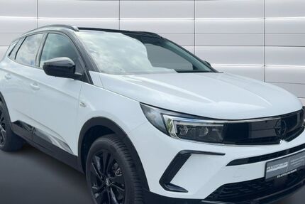 Opel Grandland (X) 20.900 km 21.990 &euro; Bamberg 96052