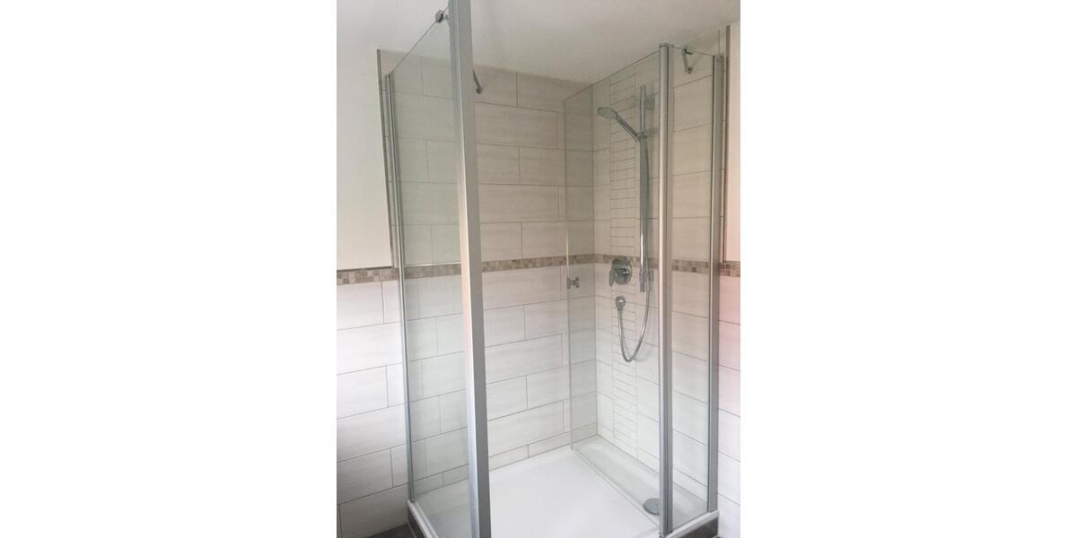 Dachgeschoßwohnung Ebensfeld - 2 Zimmer, 74 m&sup2;, 710&euro; | Angebot:26195886