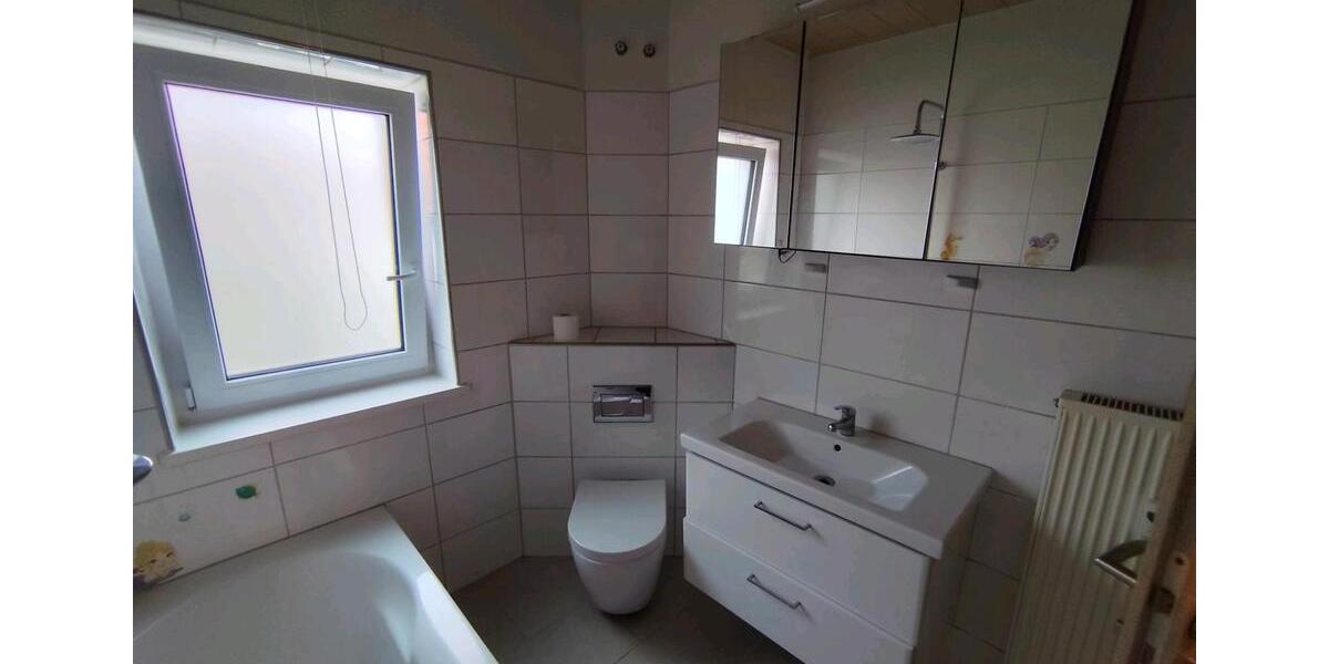 Mehrfamilienhaus, Wohnhaus Ebern - 10 Zimmer, 277 m&sup2;, 570.000&euro; | Angebot:27230322
