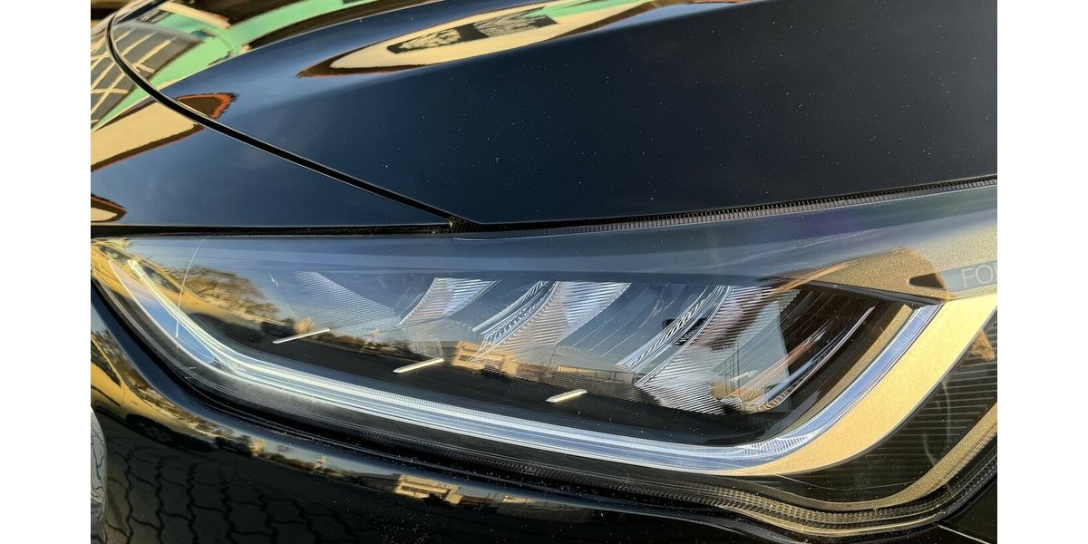 Ford Focus Titanium *Navi/SHZG/LED/TPMT/PDC/1.HD* 18.680 km 18.770 &euro; Bamberg 96052