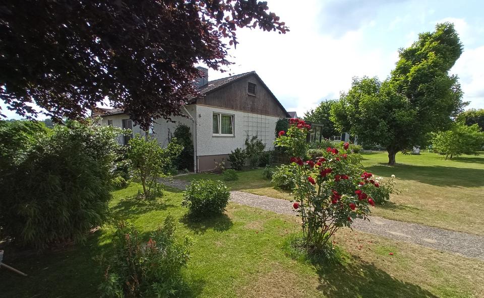 Einfamilienhaus Adelsdorf - 6 Zimmer, 172 m&sup2;, 495.000&euro; | Angebot:26124159