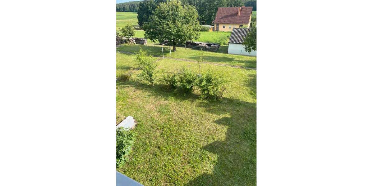 Etagenwohnung Stegaurach - 3 Zimmer, 92 m&sup2;, 850&euro; | Angebot:26688756