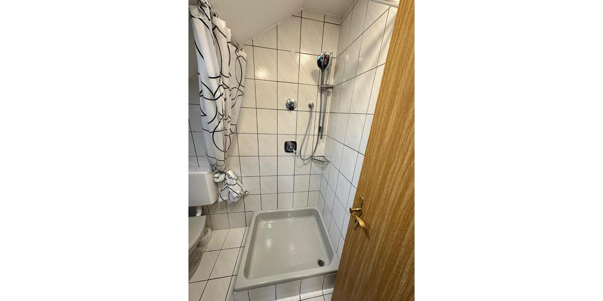Etagenwohnung Hallstadt - 1 Zimmer, 30 m&sup2;, 55&euro; | Angebot:19901932
