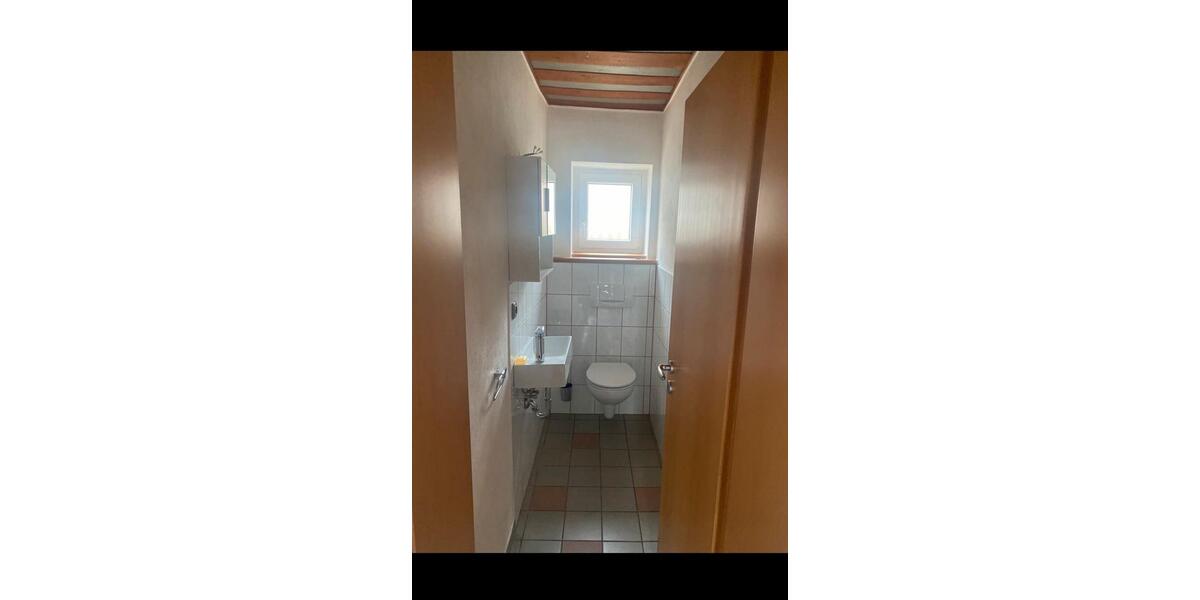 Doppelhaushälfte Rauhenebrach - 3 Zimmer, 140 m&sup2;, 900&euro; | Angebot:26168873