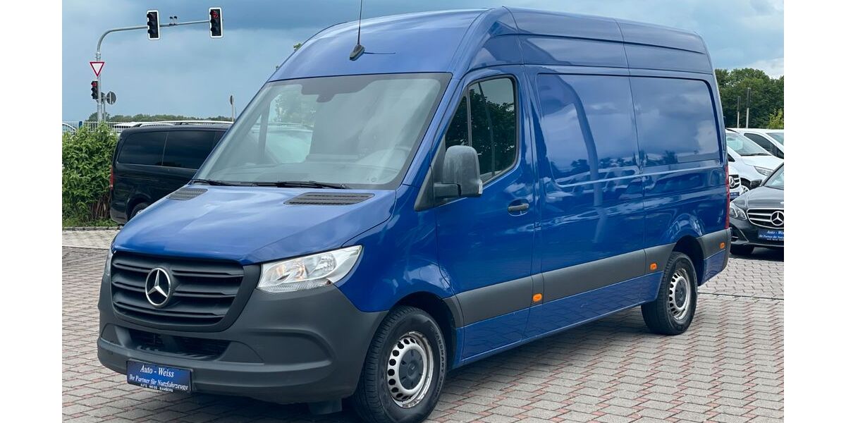 Mercedes-Benz Sprinter 182.000 km 17.400 &euro; Bamberg 96052